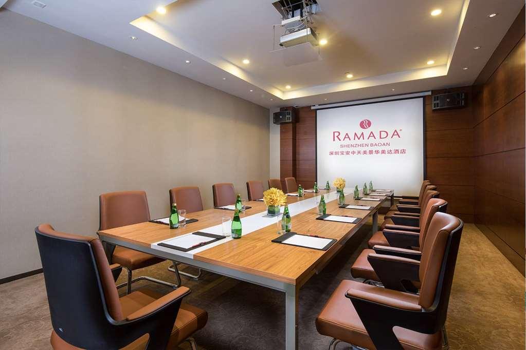 Отель Ramada Shenzhen Baoan Номер фото